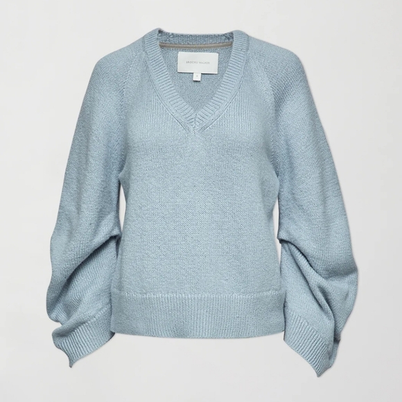 Brochu Walker Sweaters - BROCHU WALKER Pia V-Neck Light Blue Size Medium